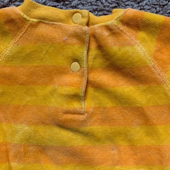 Vintage Carter’s The Very Hungry Caterpillar One Piece Outfit - Picture 8 of 8